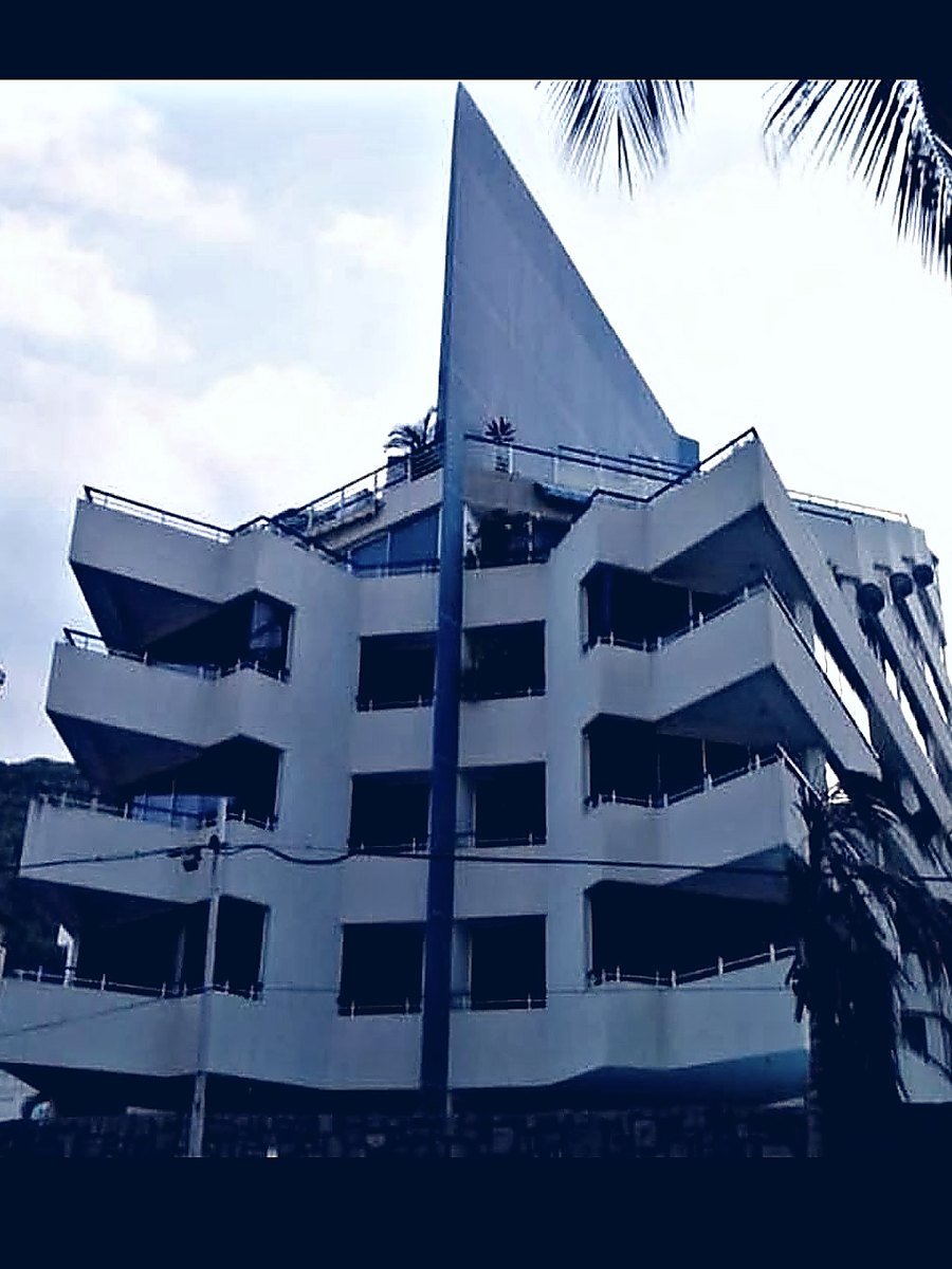 Fachada de Residencias Yudimar